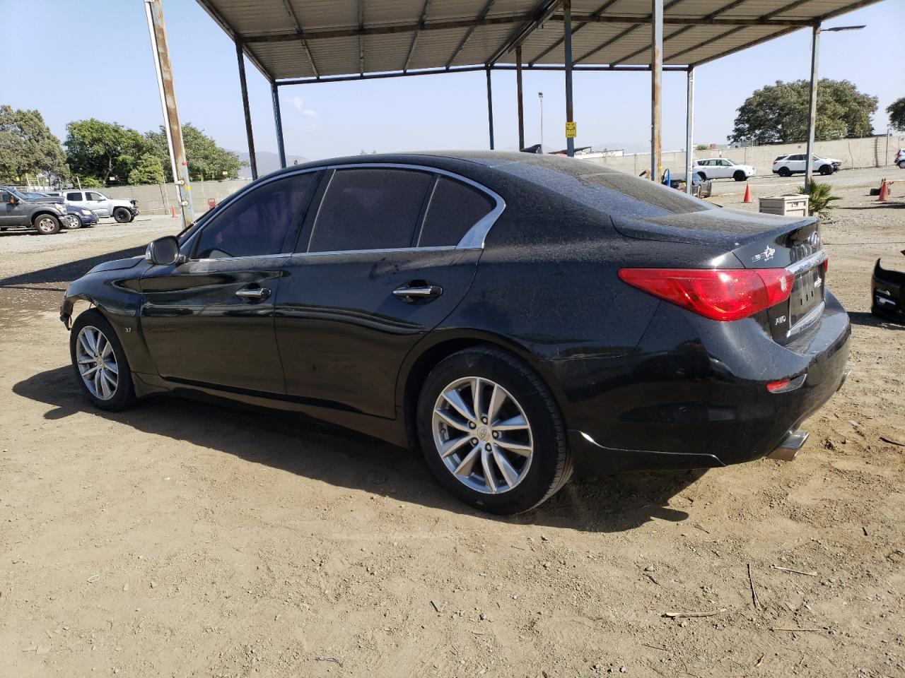 2015 Infiniti Q50 - Image 2