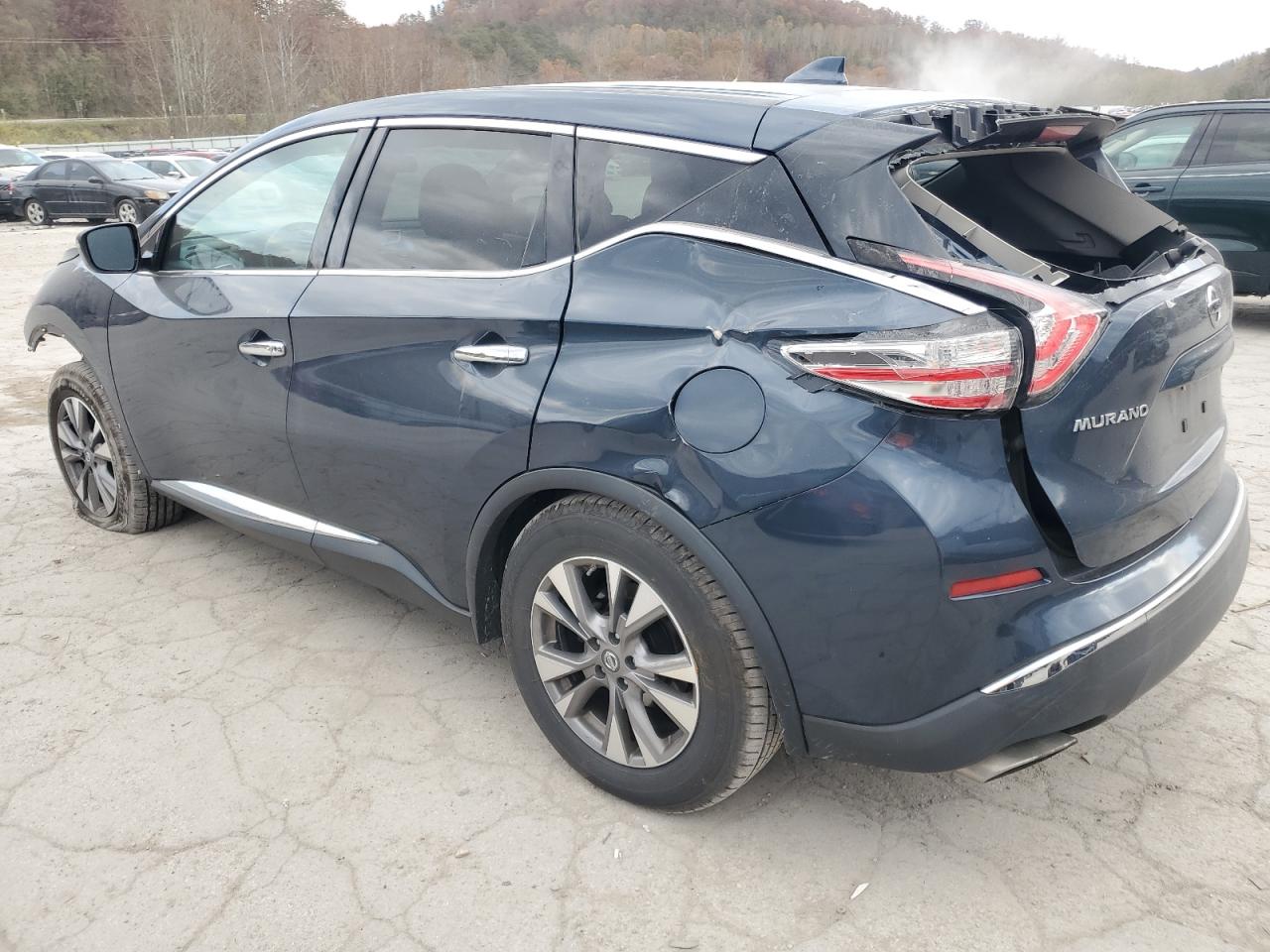 2017 Nissan Murano - Image 2