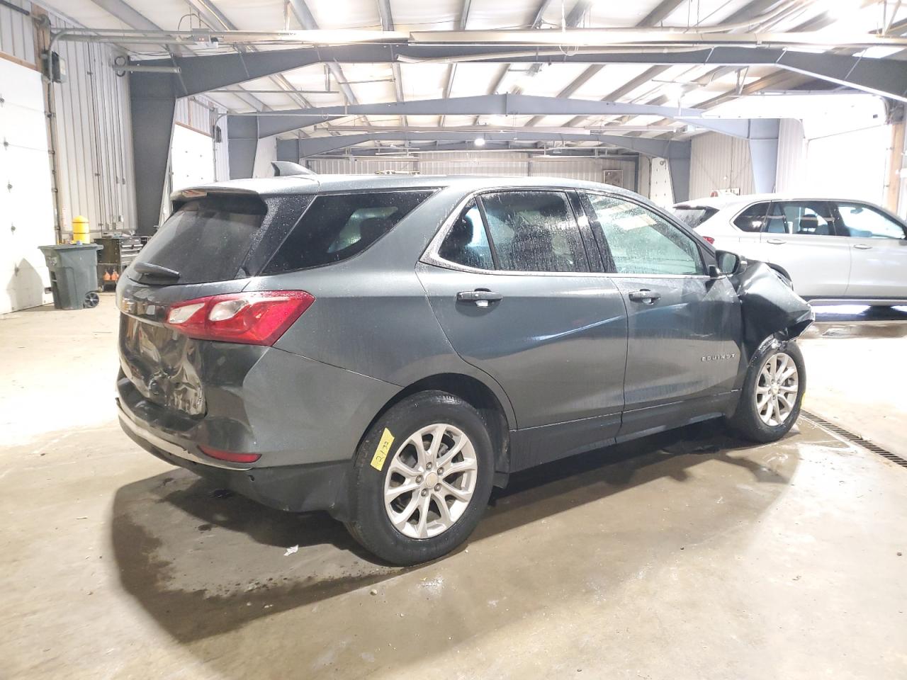 2019 Chevrolet Equinox - Image 3