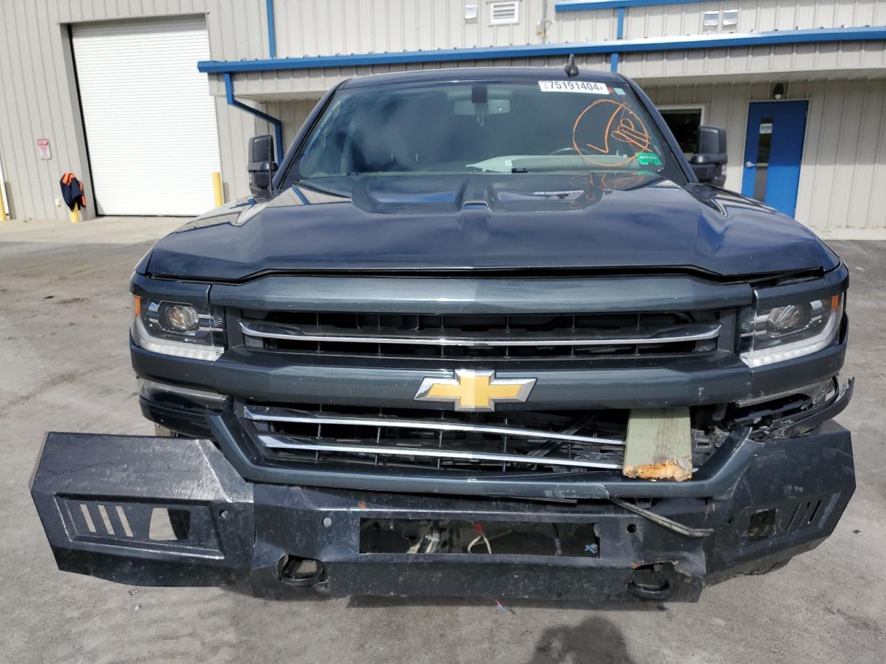2018 Chevrolet Silverado - Image 5