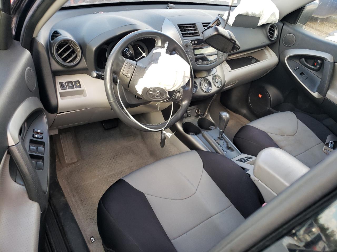 2009 Toyota RAV 4 - Image 8