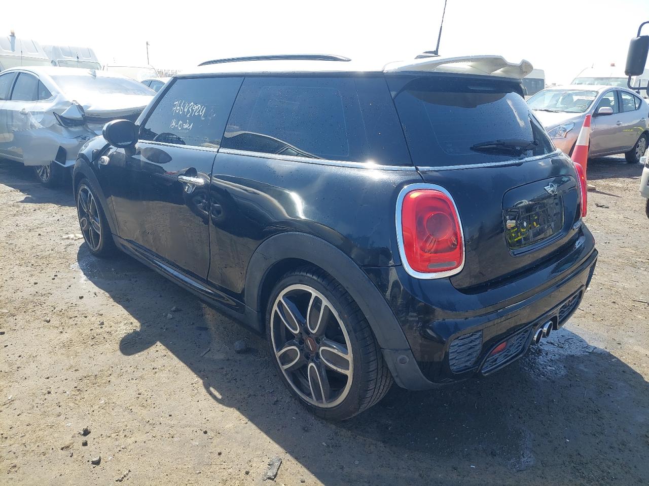 WMWXM7104J2G86351 - 2018 MINI COOPER - #76643924