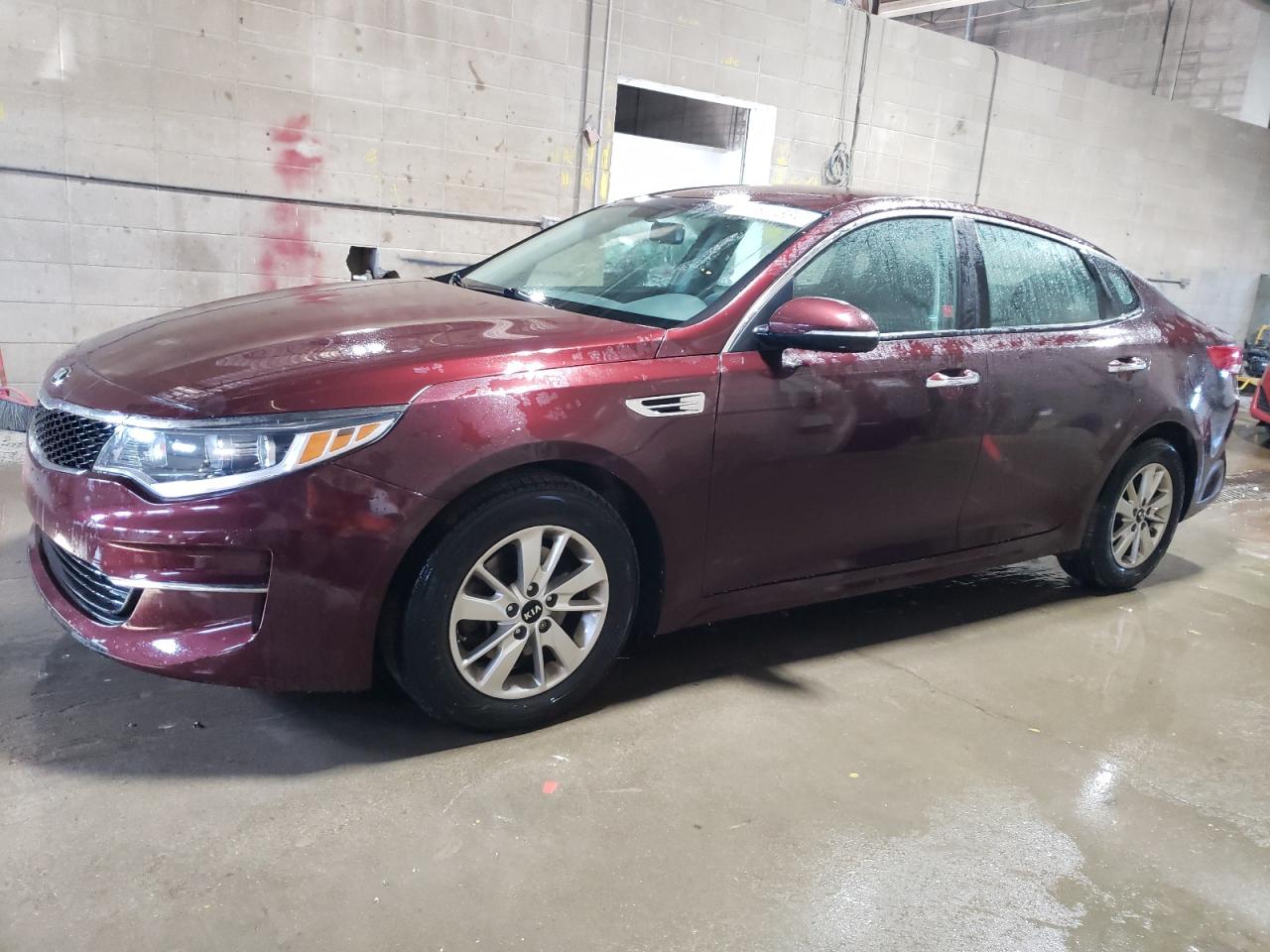 5XXGT4L35HG155463 2017 Kia Optima Lx