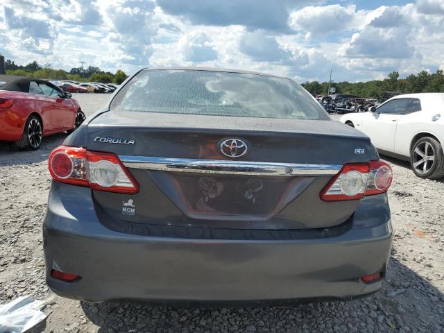 Sedans TOYOTA COROLLA 2012 Srebrny