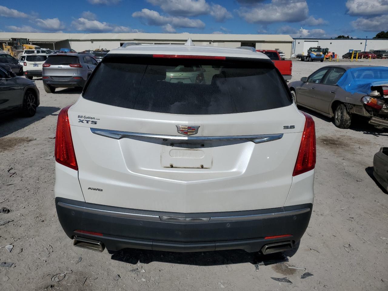 2017 Cadillac Xt5 Luxury VIN: 1GYKNDRSXHZ232791 Lot: 75284694