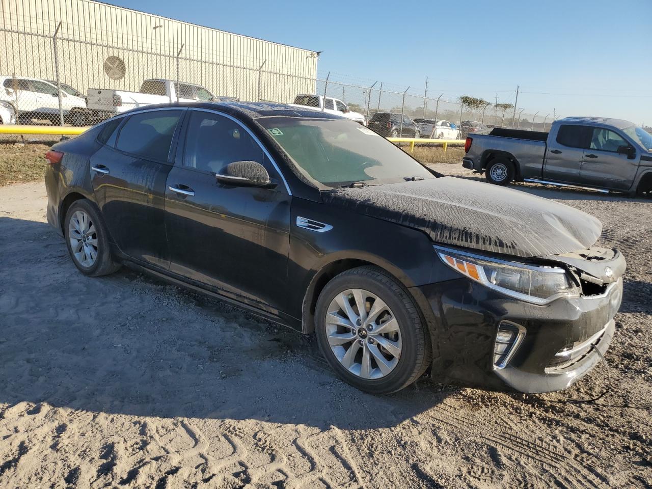 2018 Kia Optima - Image 4