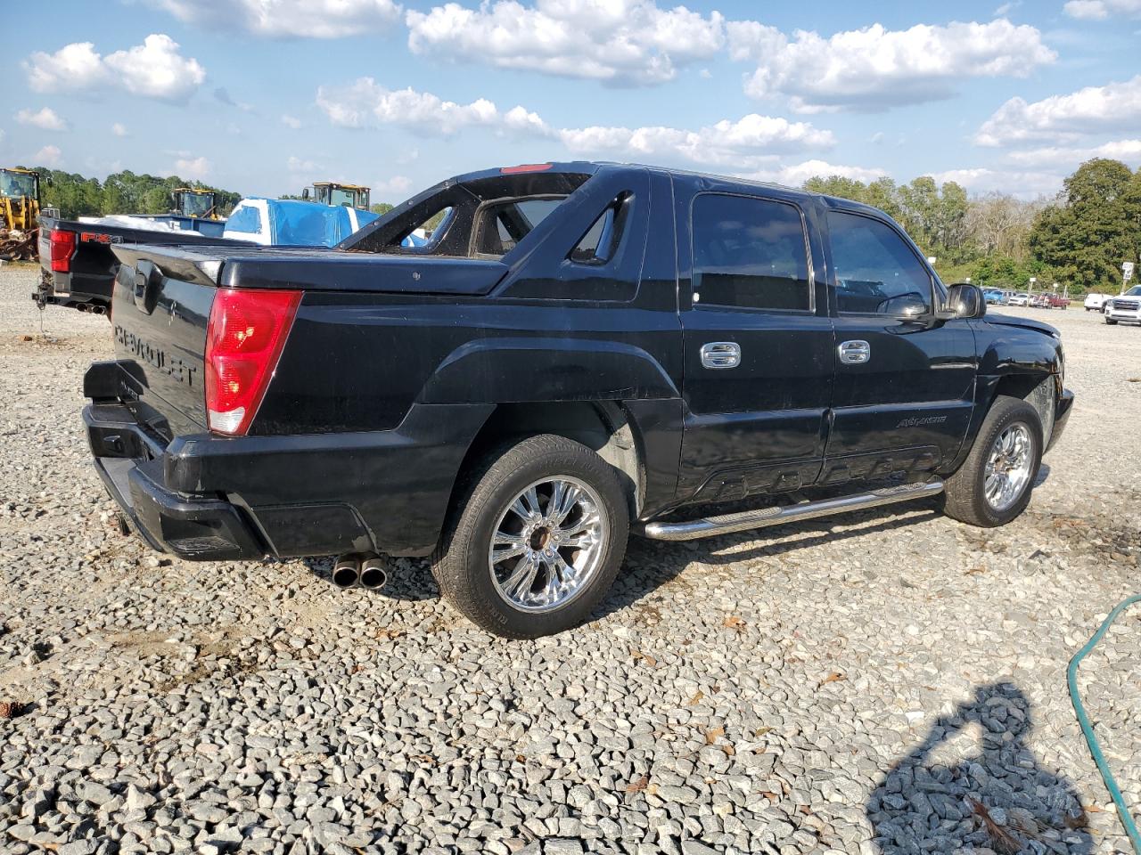 2004 Chevrolet Avalanche C1500 VIN: 3GNEC12T64G121926 Lot: 75260014