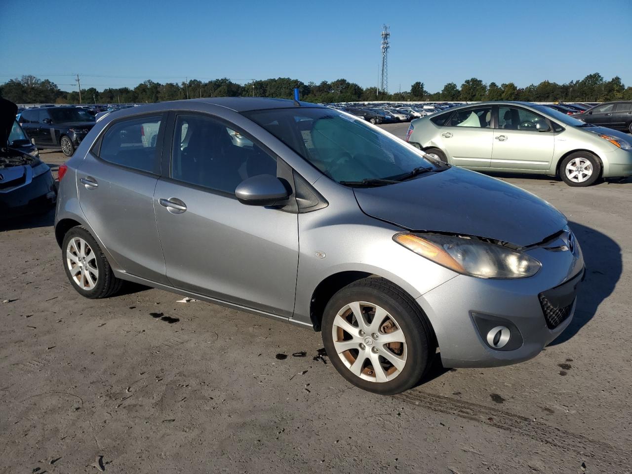 2011 Mazda Mazda2 VIN: JM1DE1HZ9B0110592 Lot: 75321044