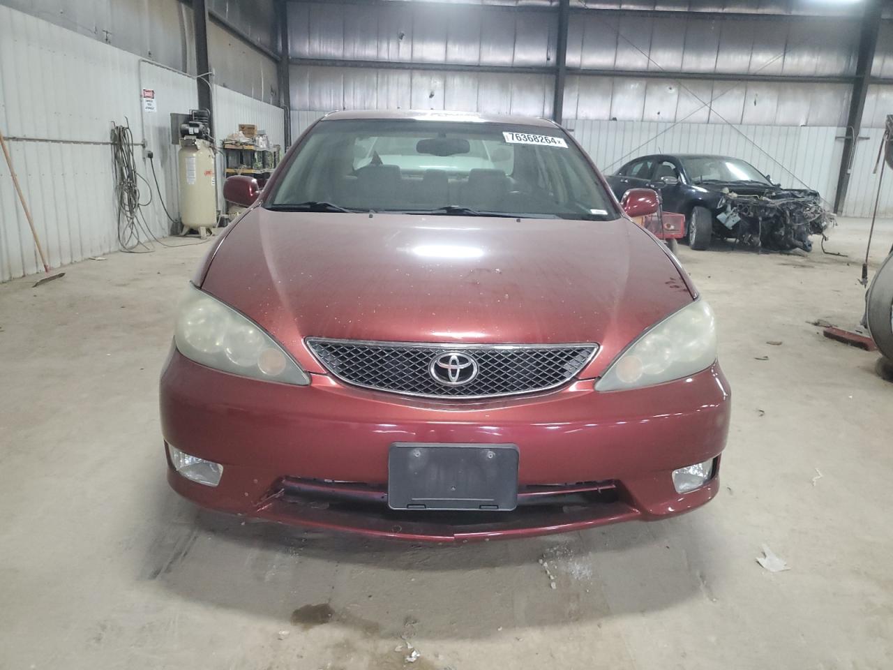 2005 Toyota Camry - Image 5