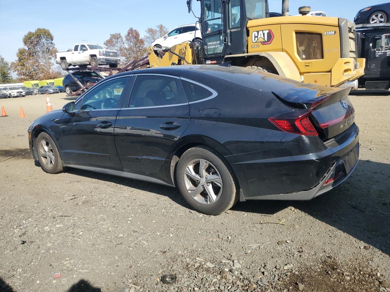2023 Hyundai Sonata - Image 2