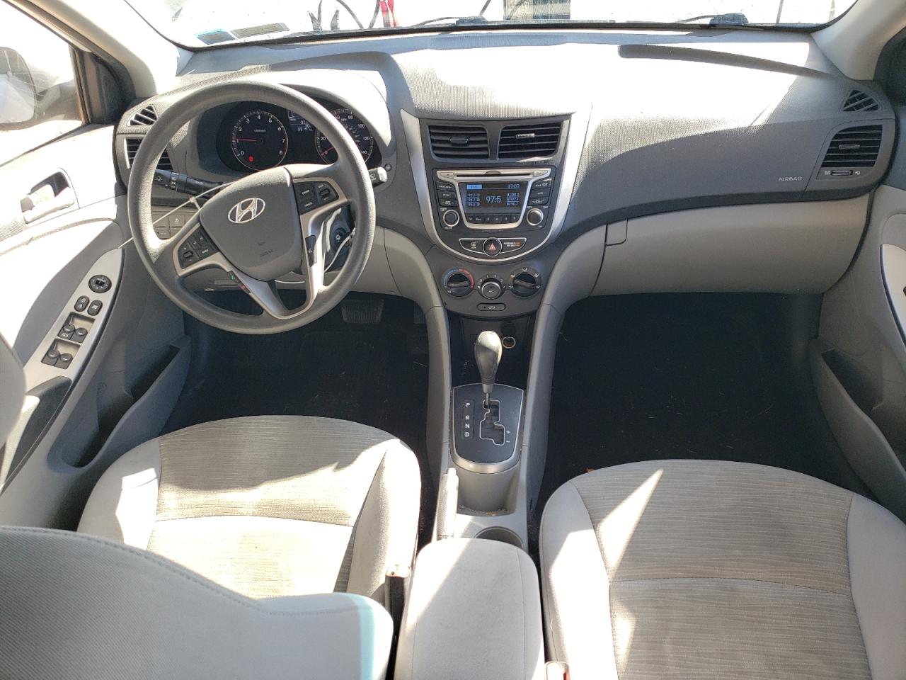 2017 Hyundai Accent - Image 8