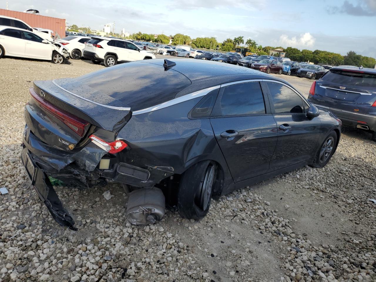 2021 Kia K5 - Image 3