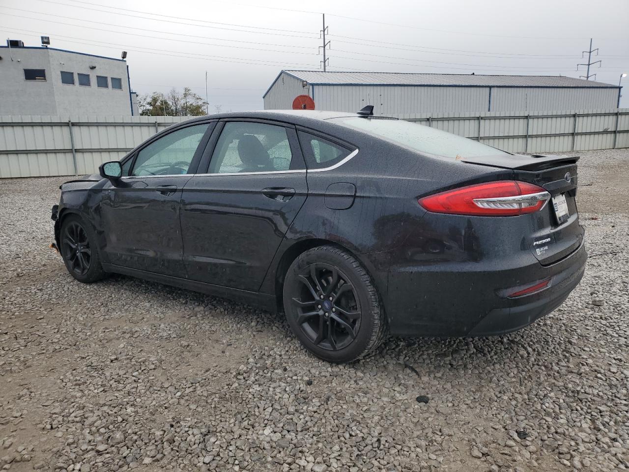 2020 Ford Fusion - Image 2