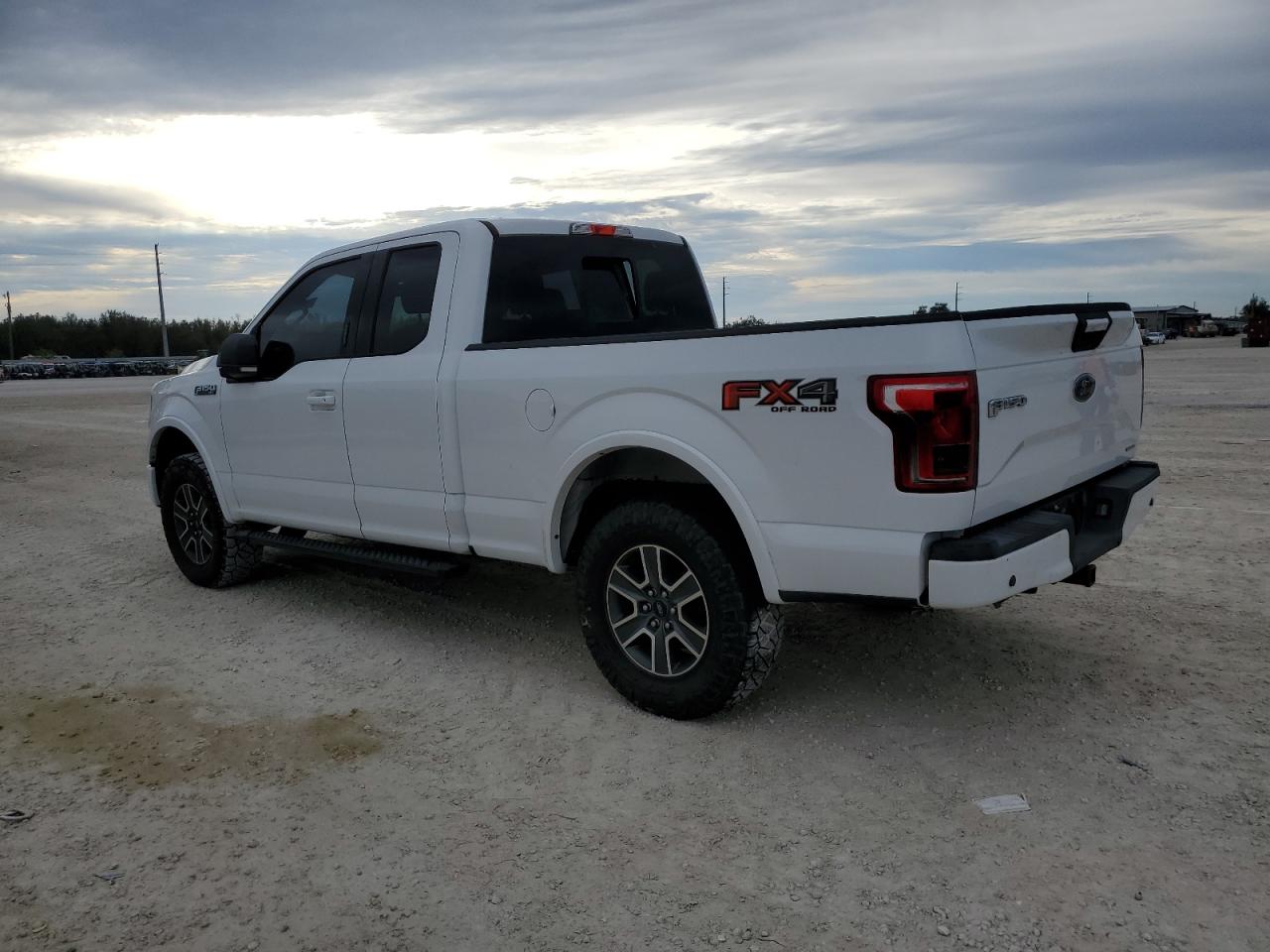 2016 Ford F-150 - Image 2