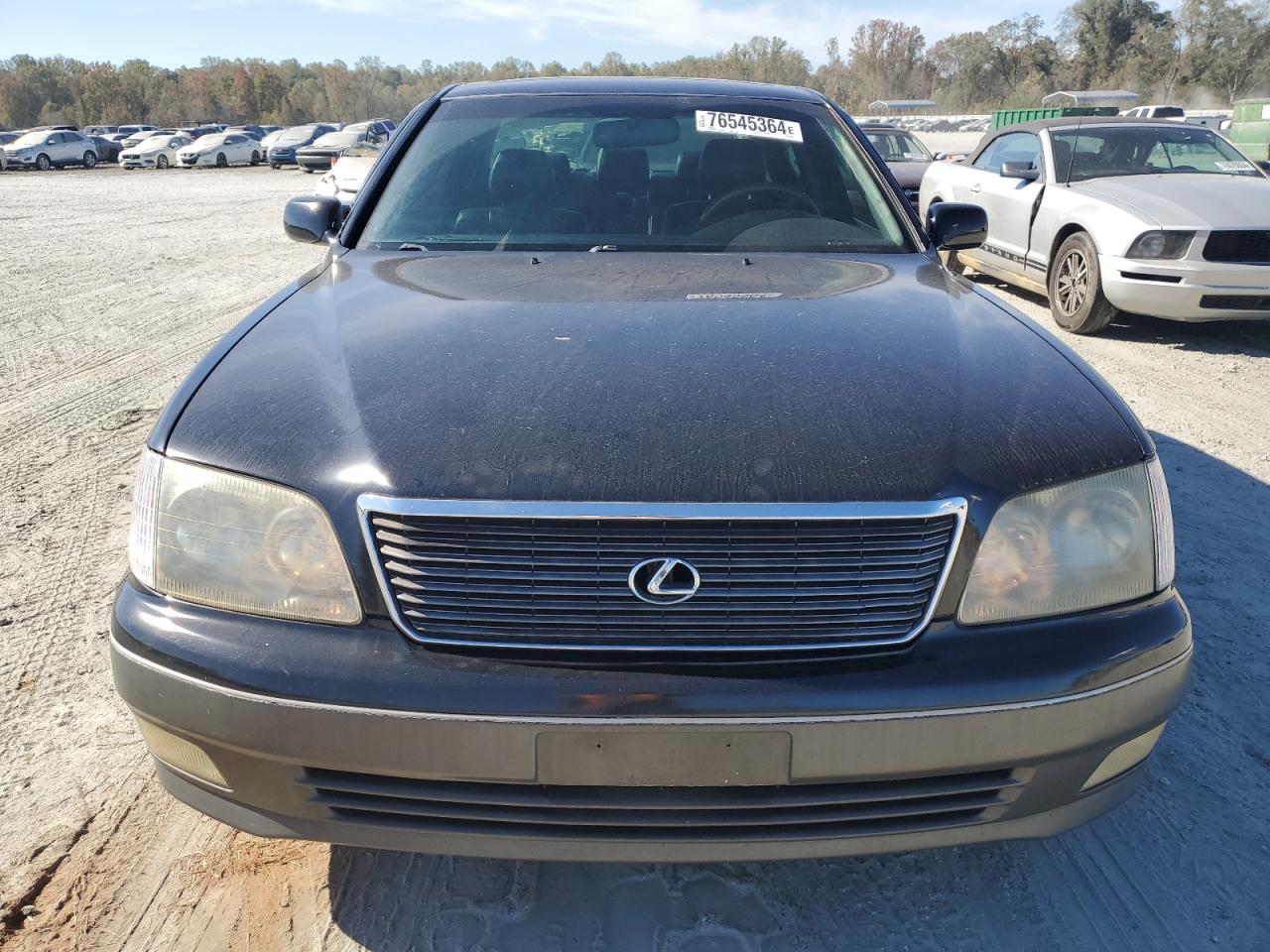 2000 Lexus LS - Image 5