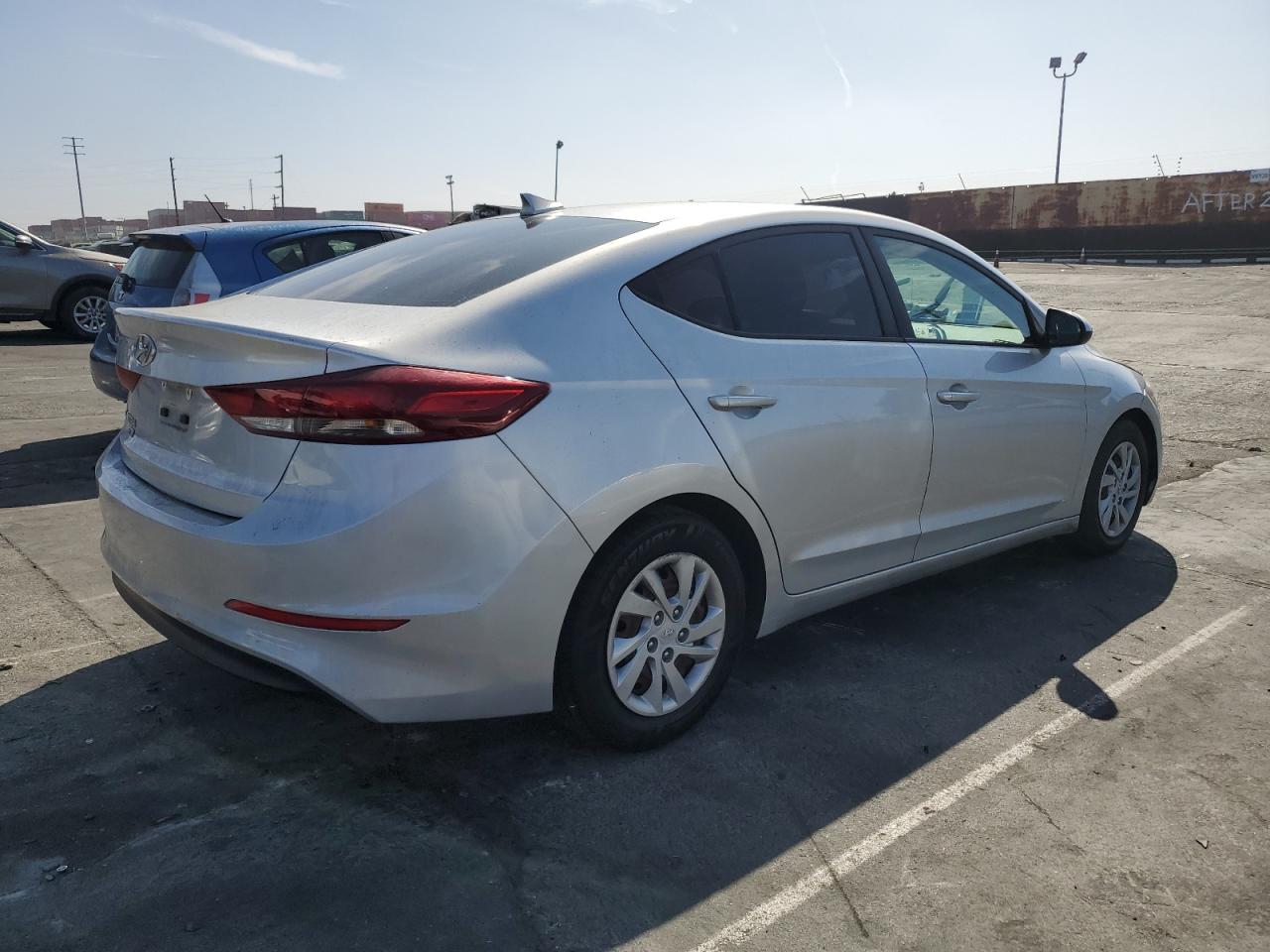 5NPD74LFXHH202797 2017 Hyundai Elantra Se