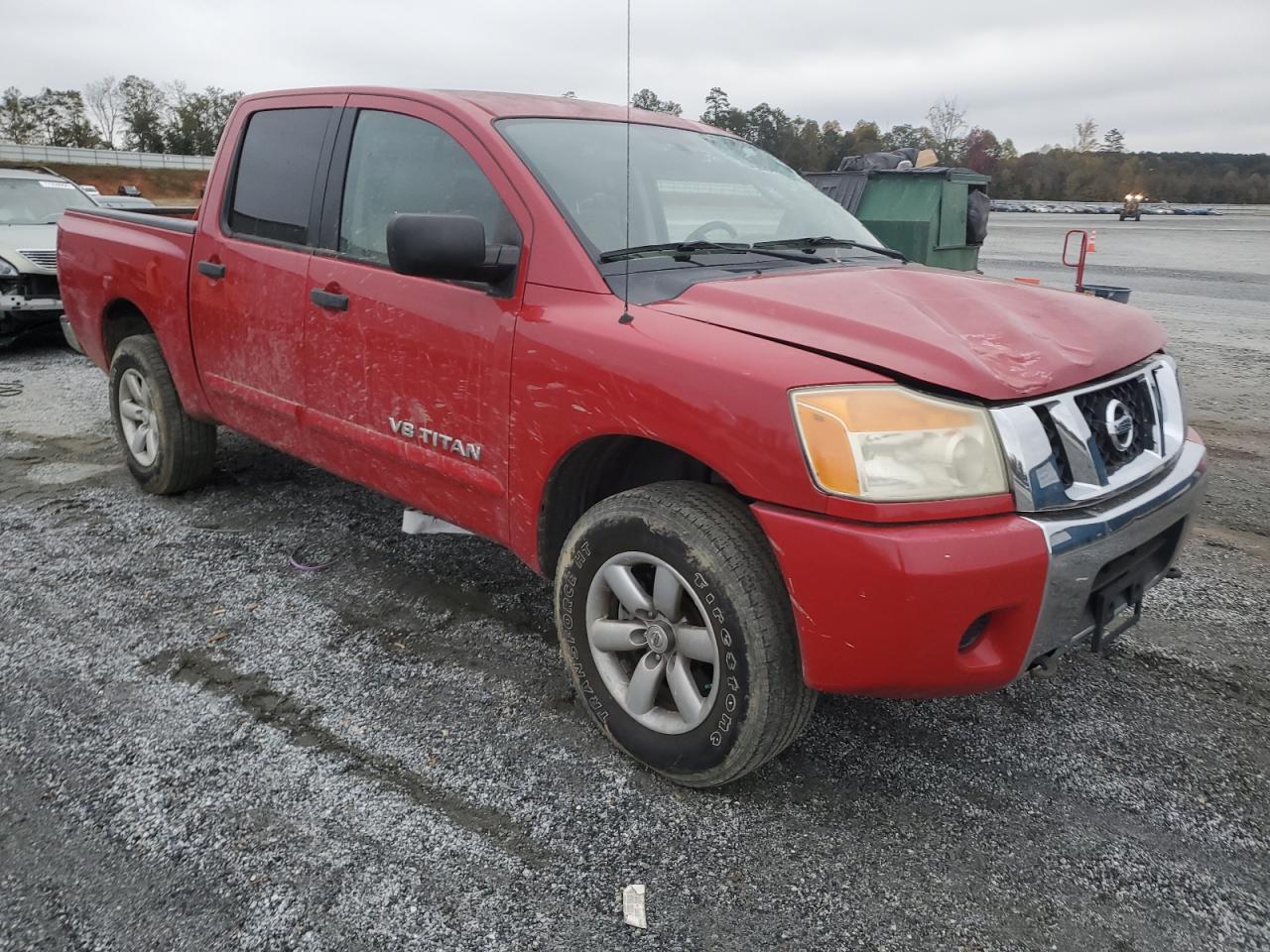 2011 Nissan Titan - Image 4