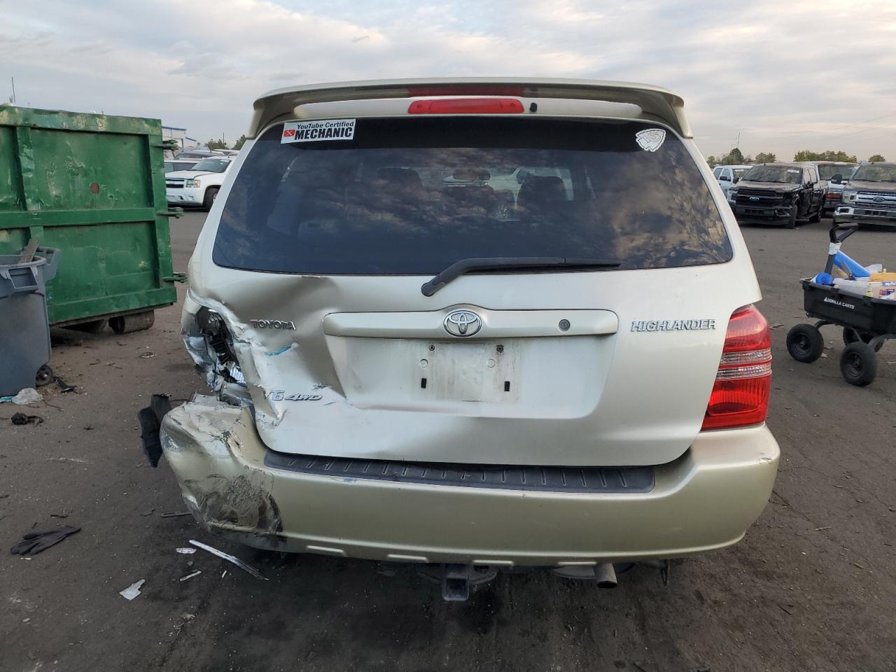 JTEHF21A710007562 2001 Toyota Highlander