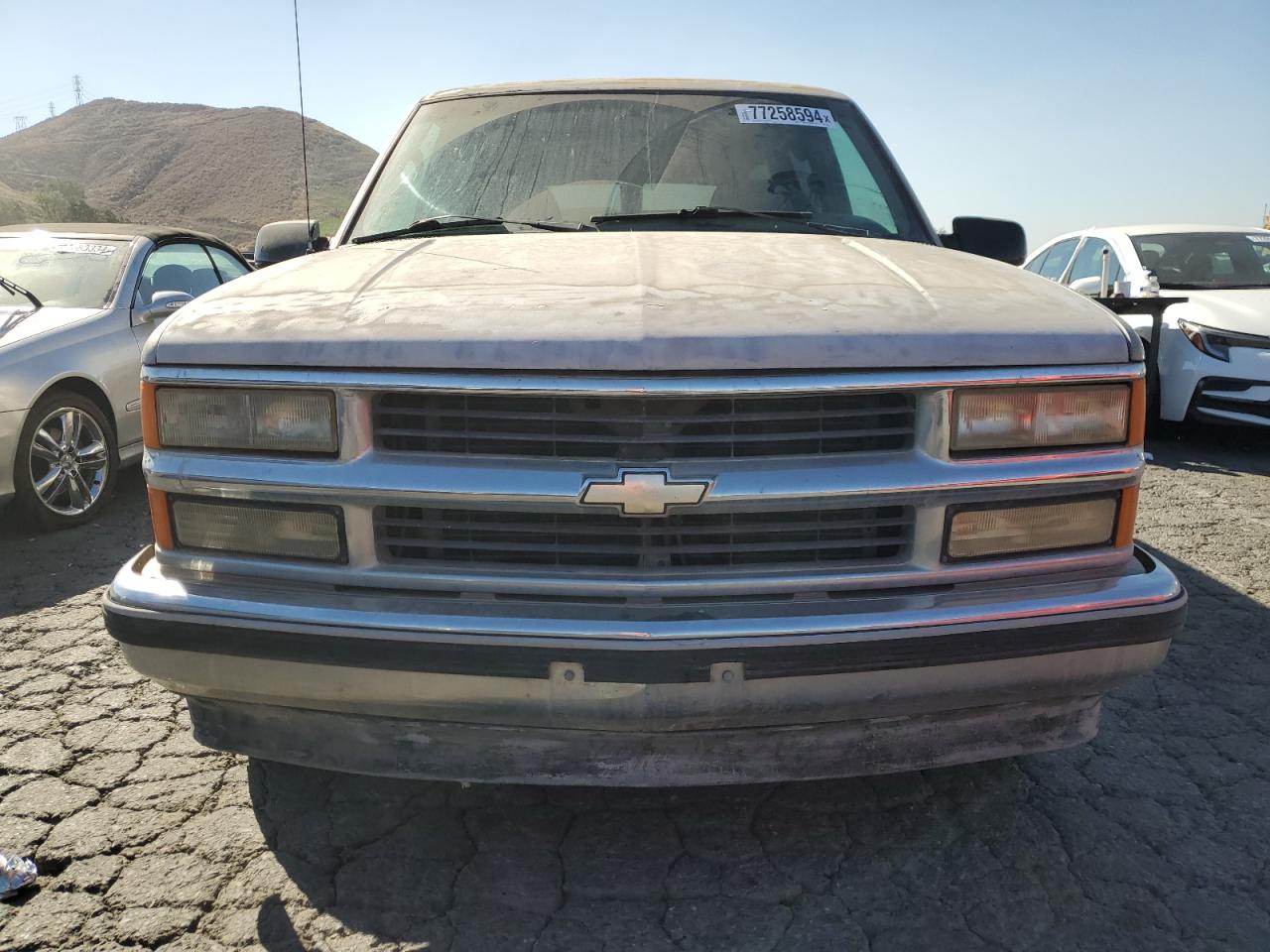 1995 Chevrolet Suburban - Image 5