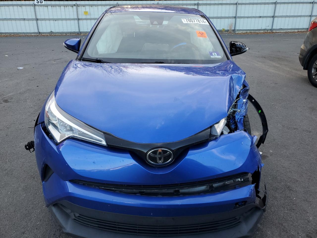 VIN NMTKHMBX6KR075481 2019 TOYOTA C-HR no.5