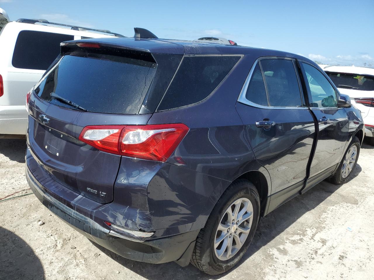 2018 Chevrolet Equinox - Image 3