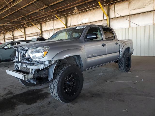  TOYOTA TACOMA 2014 Серебристый