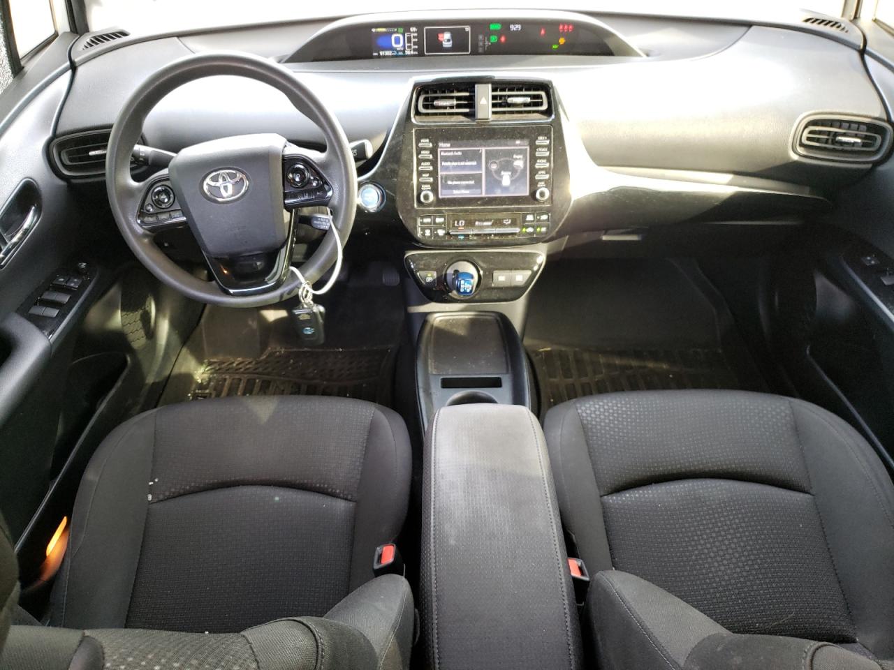 2020 Toyota Prius - Image 8