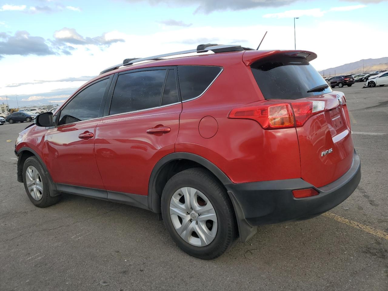 VIN JTMZFREV6D5015898 2013 TOYOTA RAV4 no.2