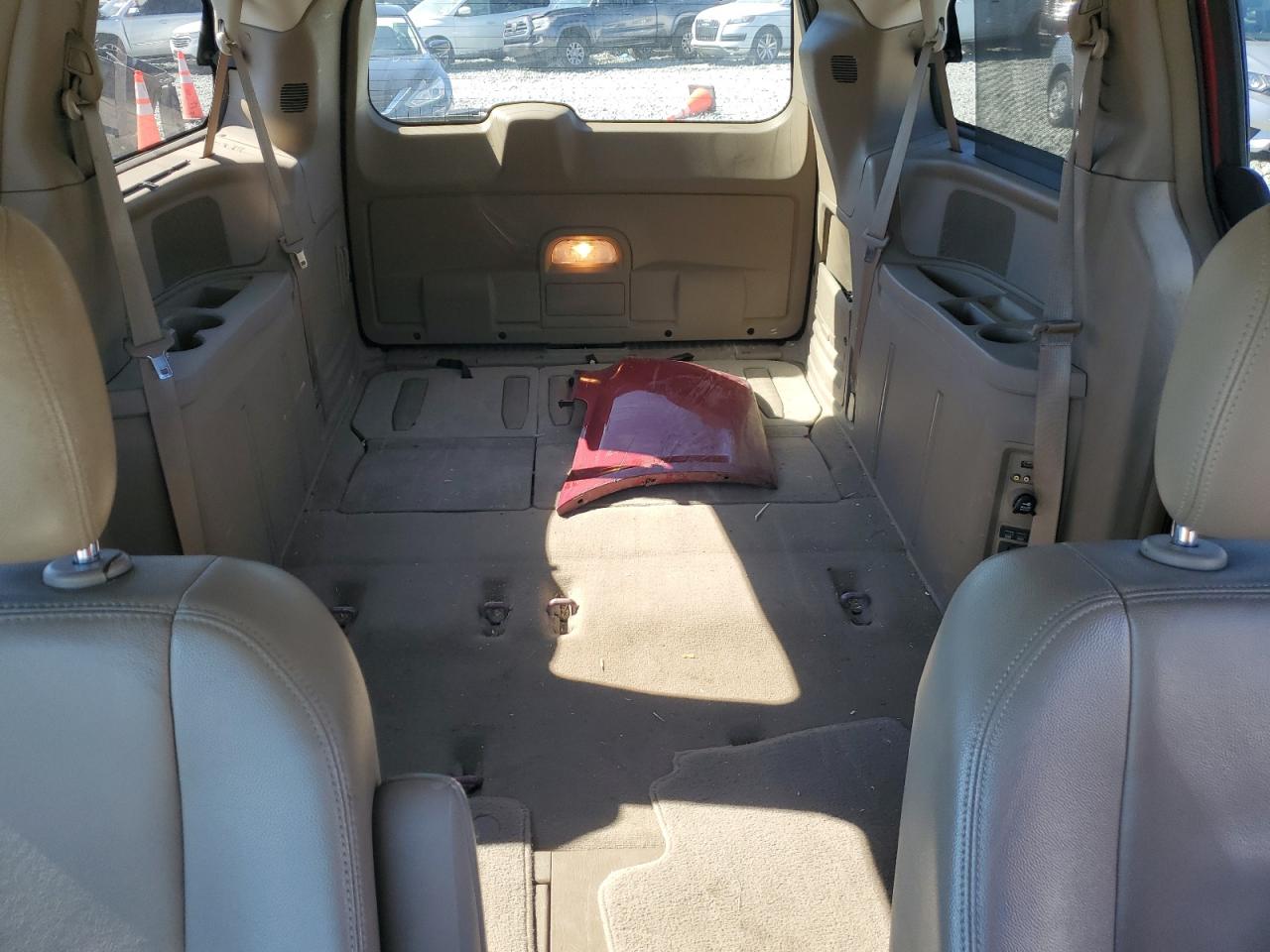 2014 Chrysler Town & Country Touring L VIN: 2C4RC1CG8ER138881 Lot: 75460294