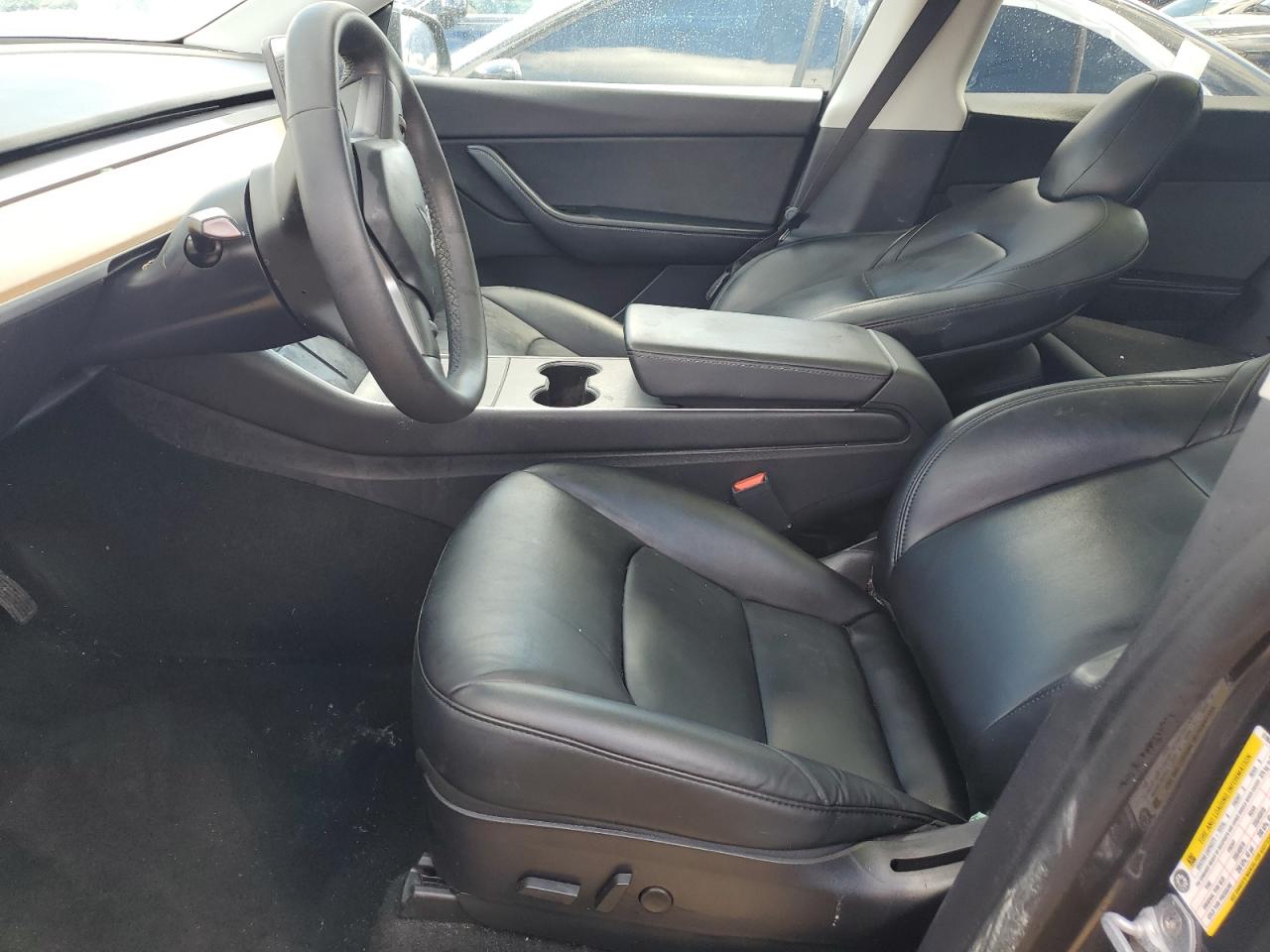 5YJYGDEE5LF010040 2020 Tesla Model Y