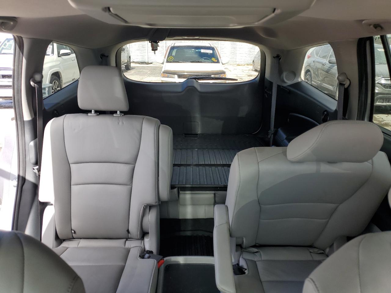 2022 Honda Pilot Touring VIN: 5FNYF5H69NB013426 Lot: 77105464