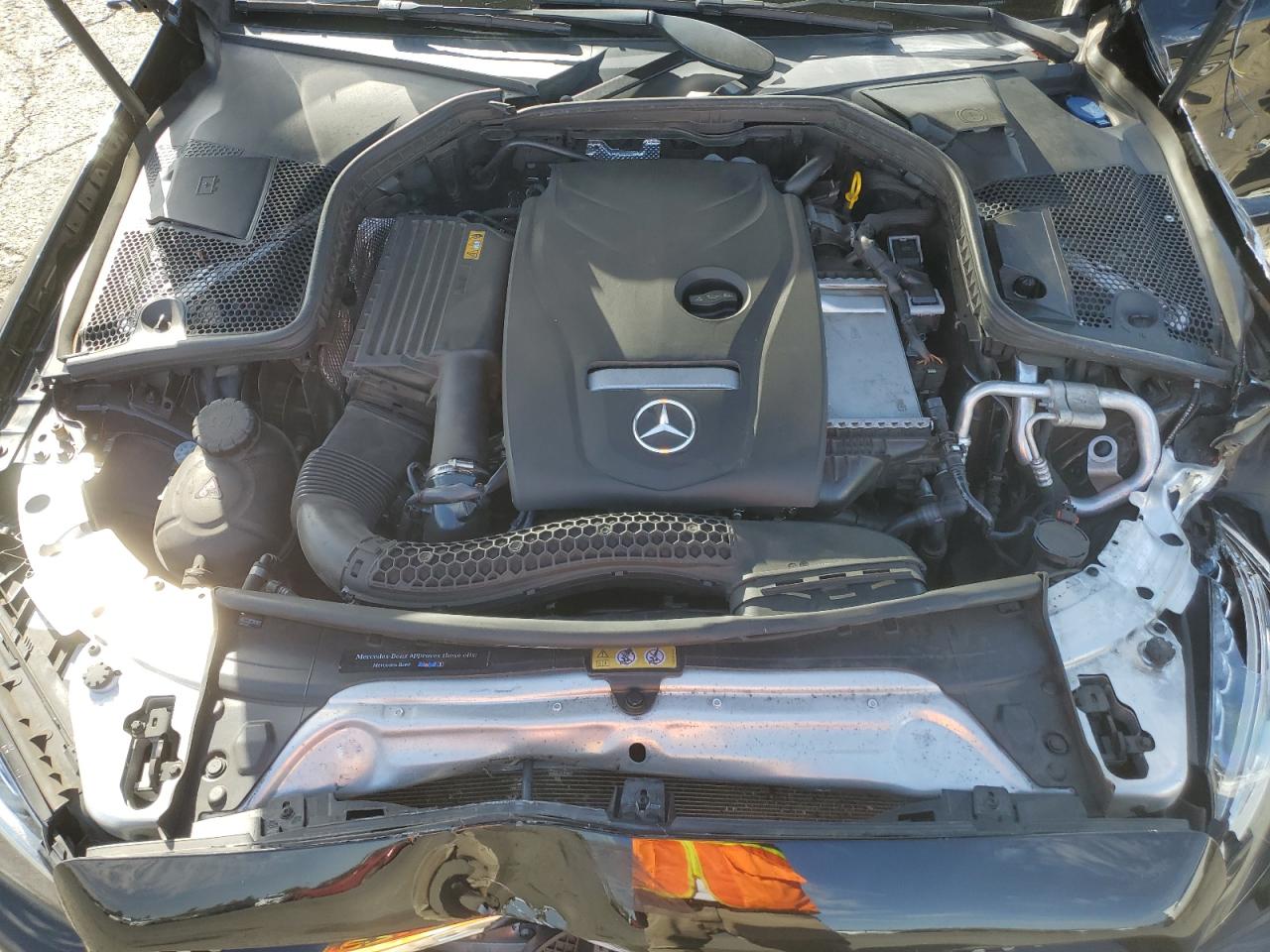 WDDWJ4KB0JF756591 2018 Mercedes-Benz C 300 4Matic