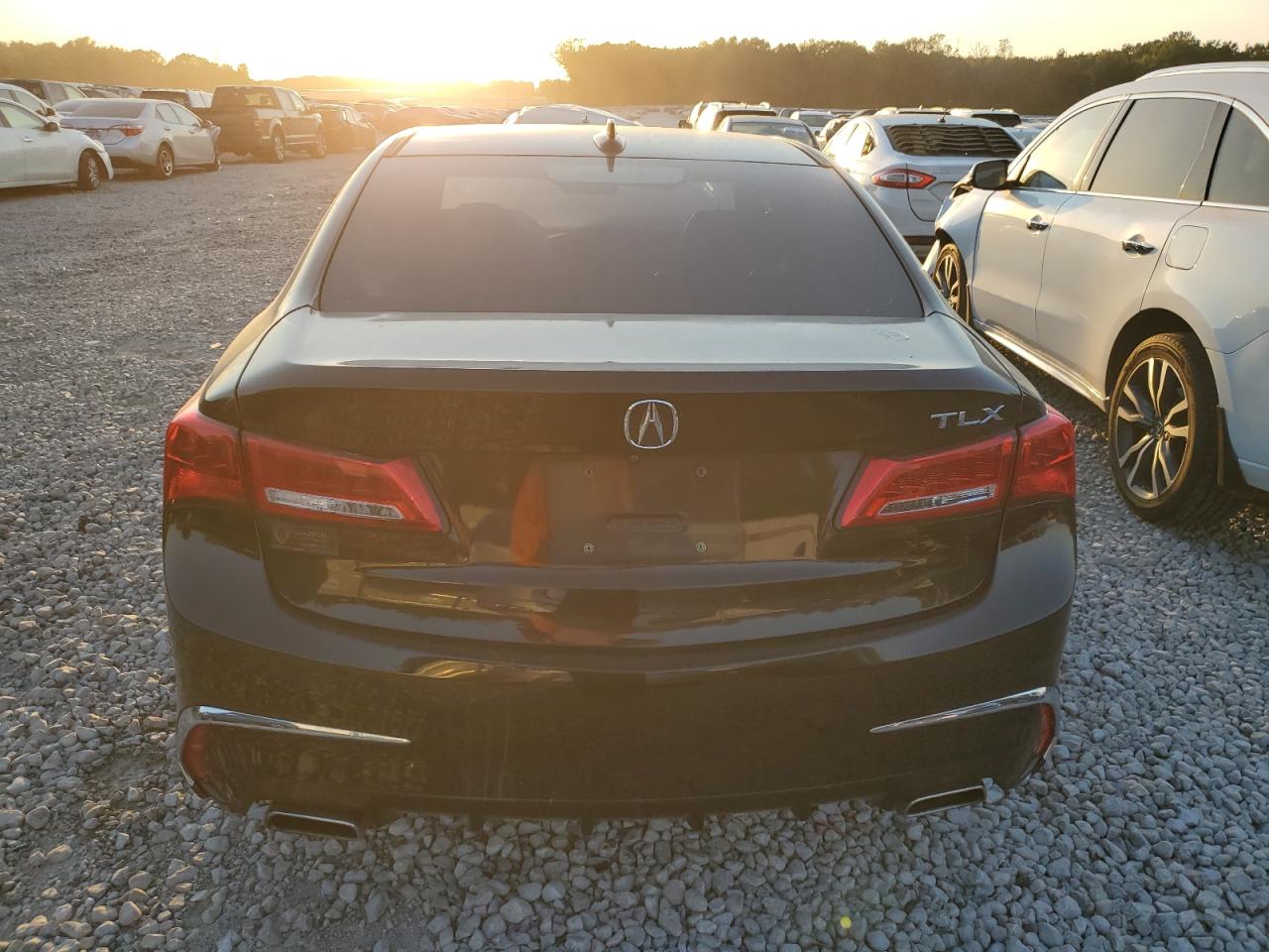 2018 Acura Tlx Tech VIN: 19UUB2F5XJA011143 Lot: 75897694