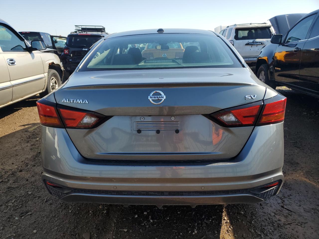 2021 Nissan Altima - Image 6