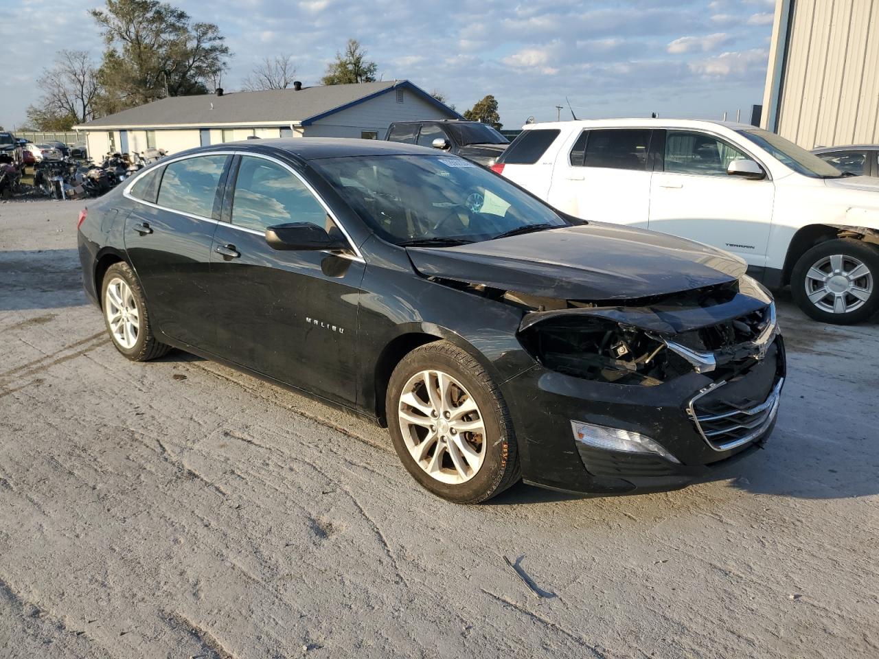 2020 Chevrolet Malibu - Image 4