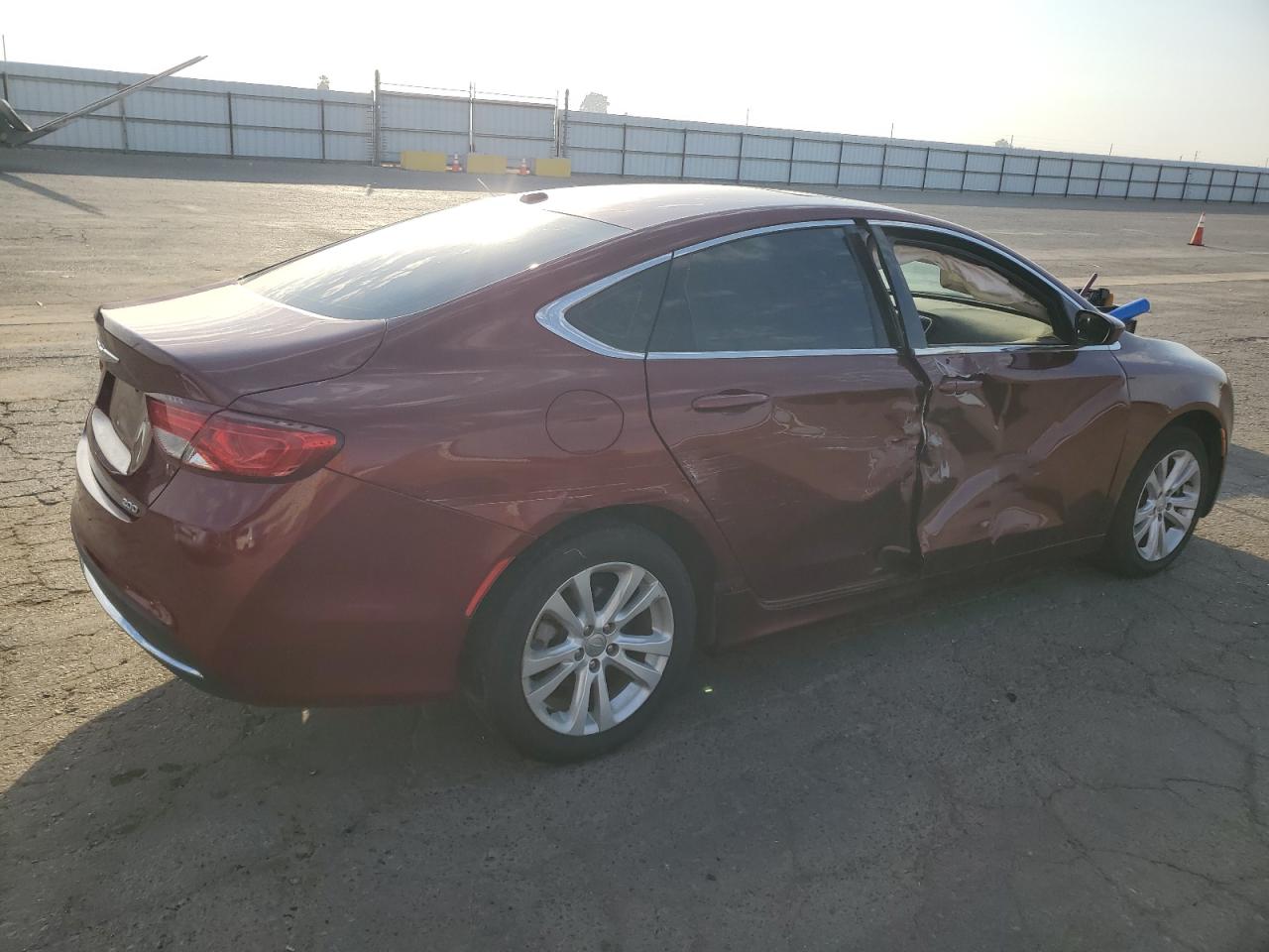 2015 Chrysler 200 - Image 3