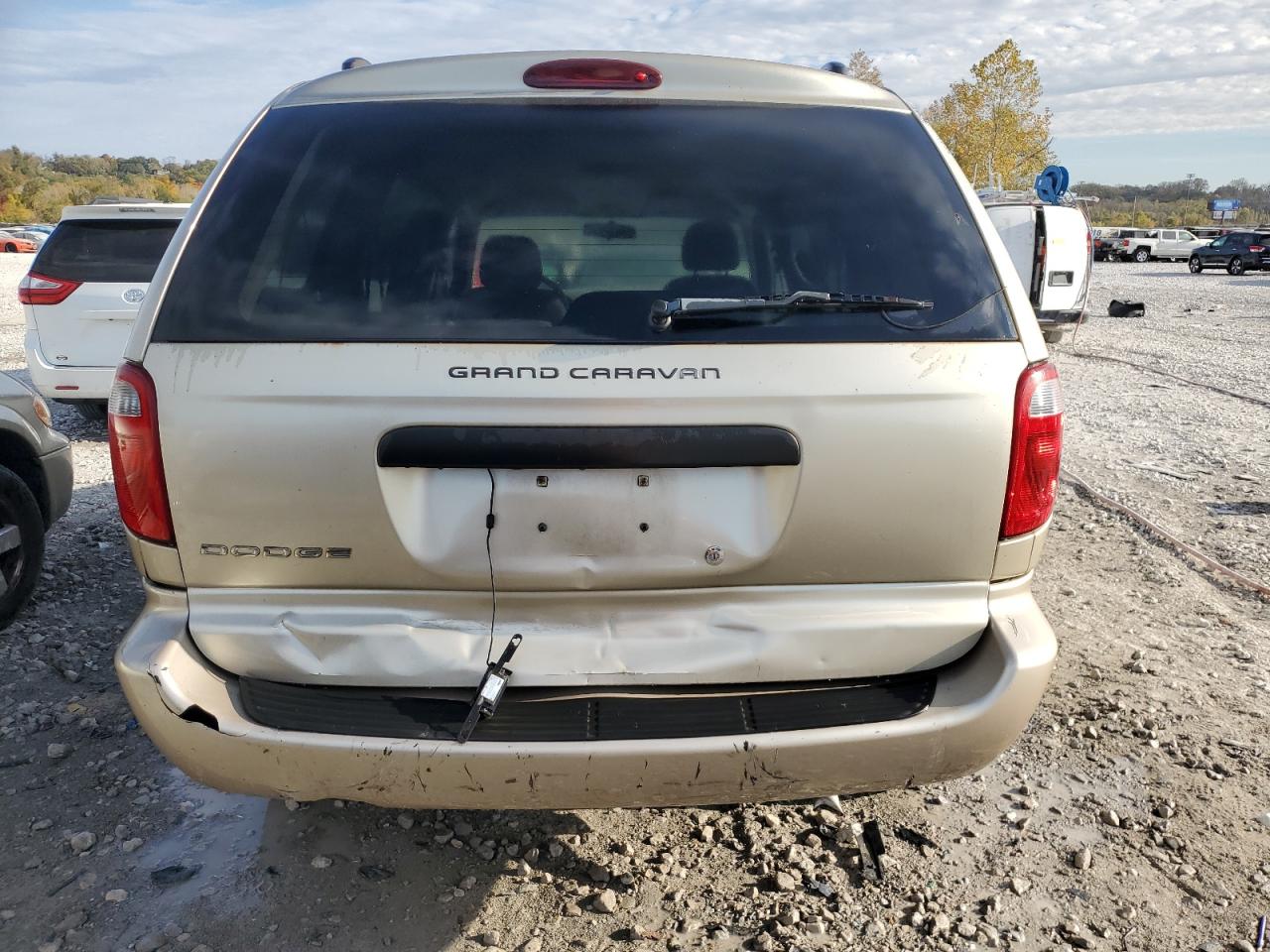 2005 Dodge Grand Caravan Se VIN: 1D4GP24R75B374246 Lot: 77561044