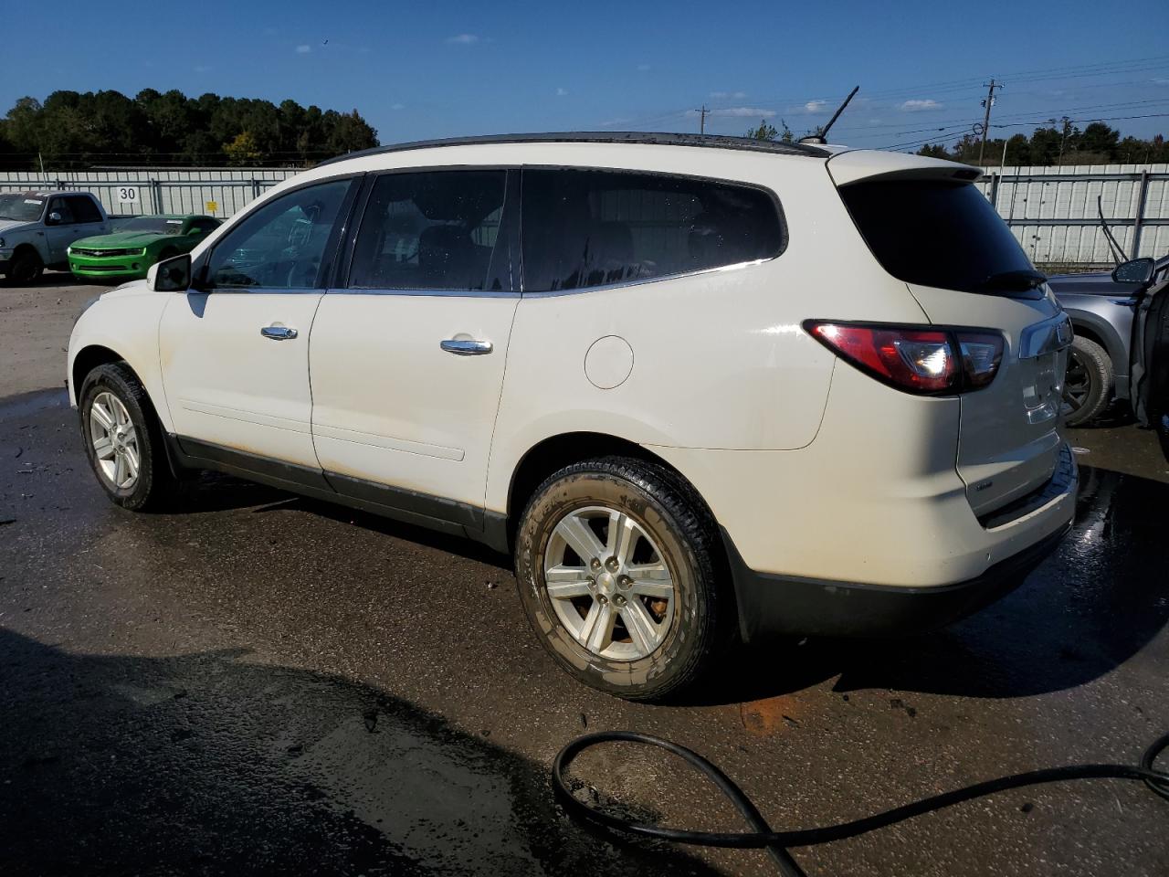 2014 Chevrolet Traverse - Image 2