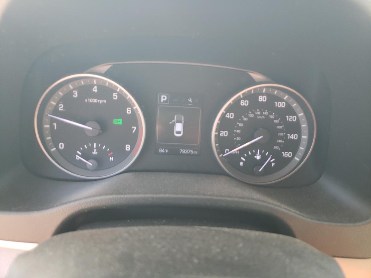 2018 Hyundai Elantra - Image 9