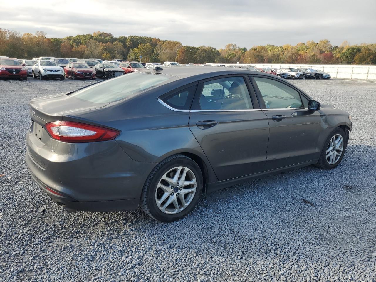 2016 Ford Fusion - Image 3