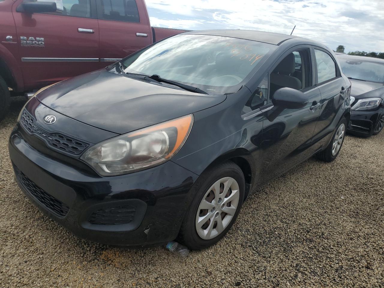 2015 Kia Rio - Image 1
