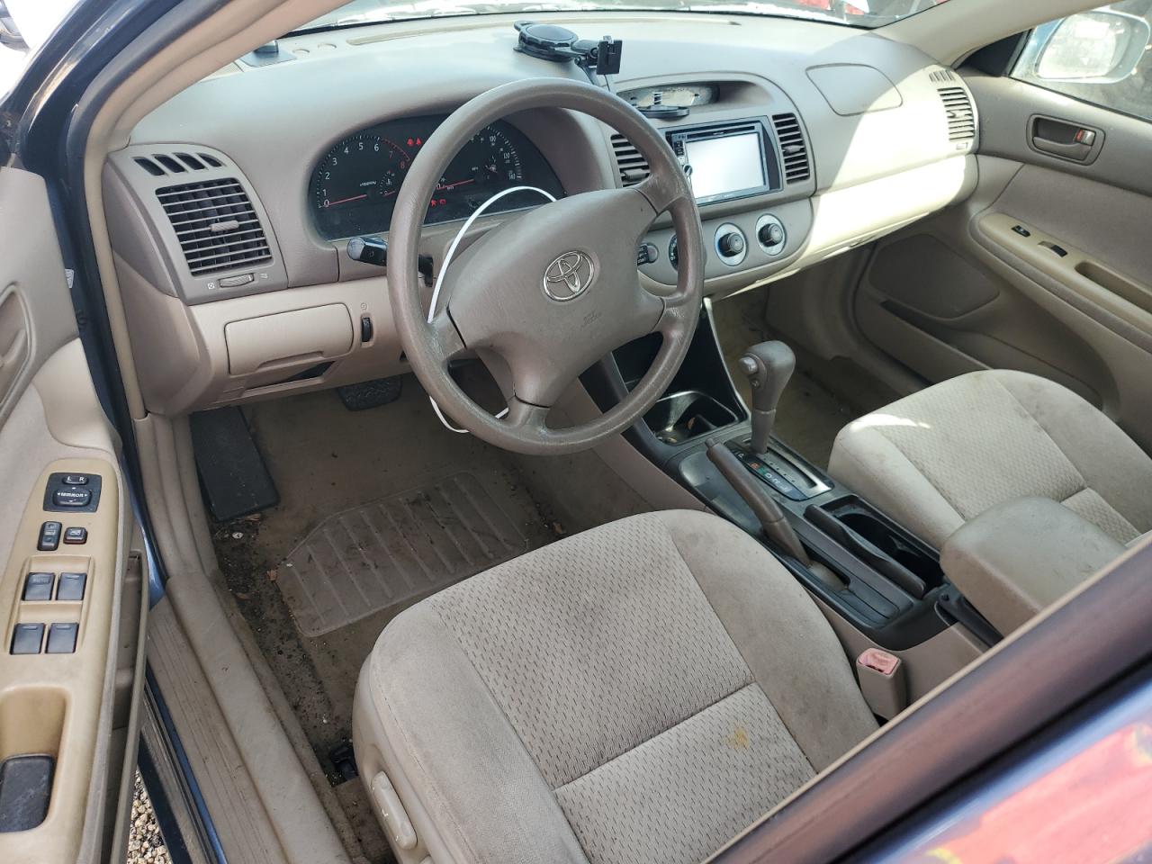 2004 Toyota Camry Le VIN: 4T1BE30K84U840972 Lot: 74416584