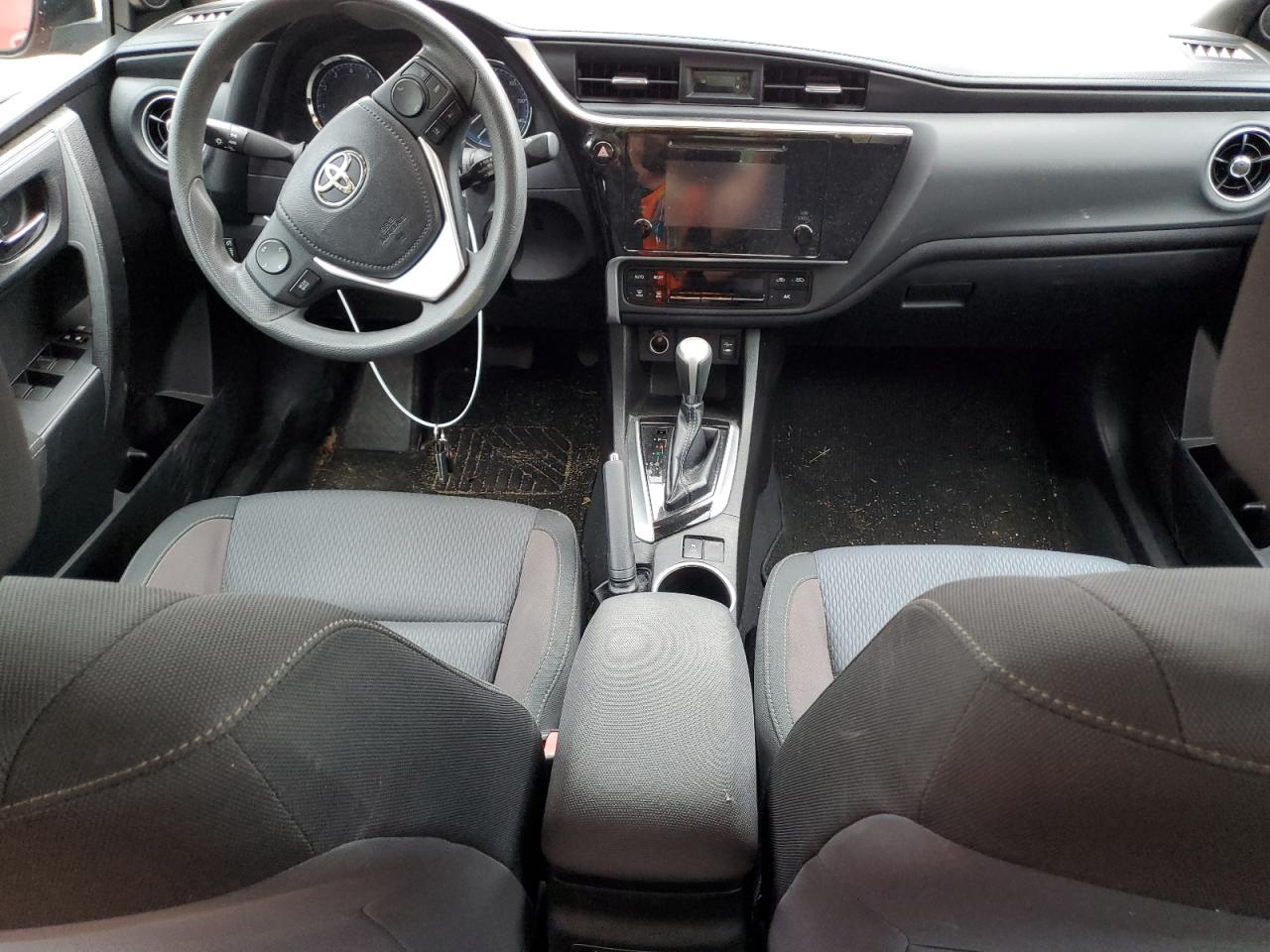 5YFBURHEXKP941787 2019 Toyota Corolla L