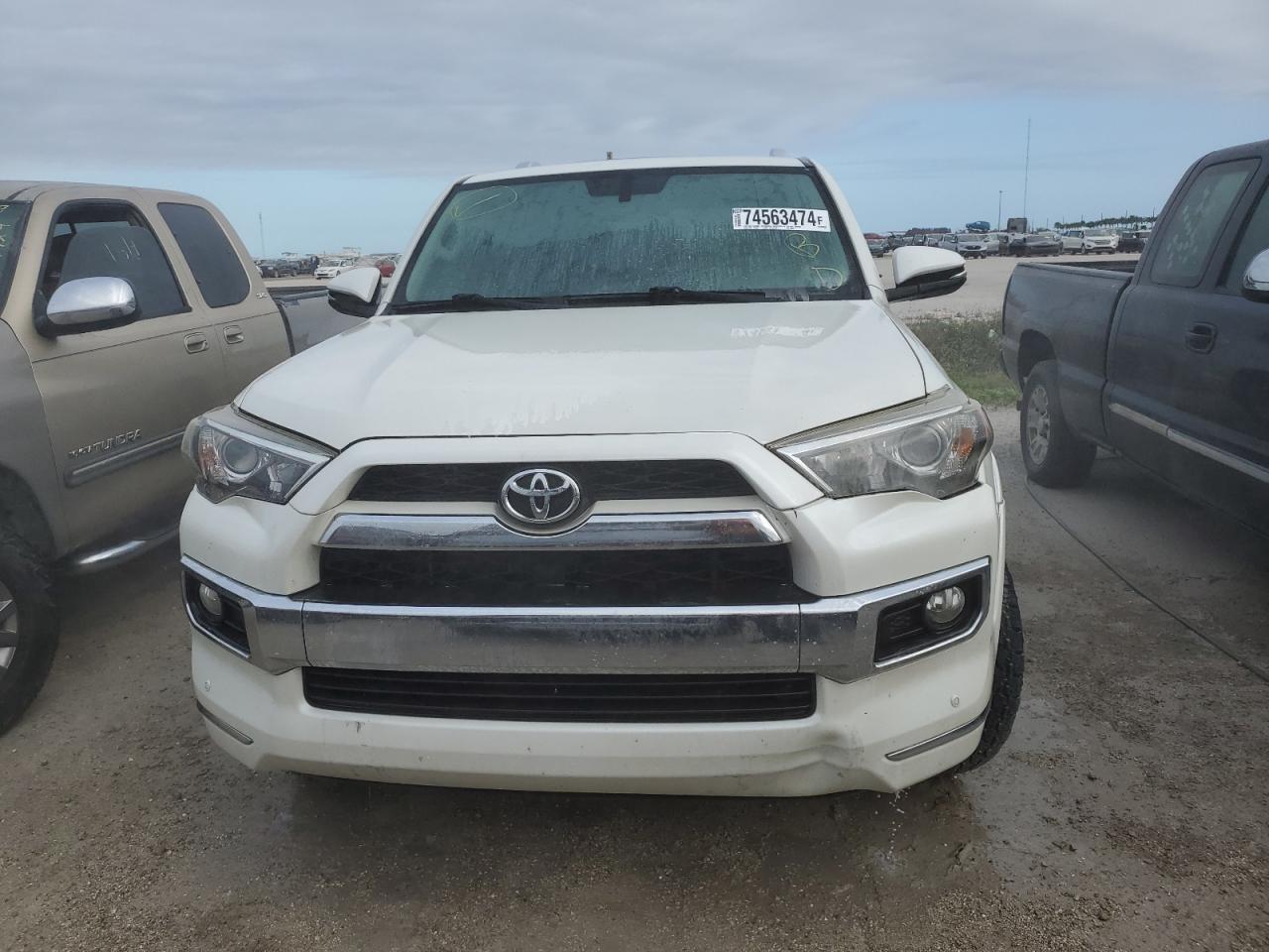 2014 Toyota 4Runner - Image 5