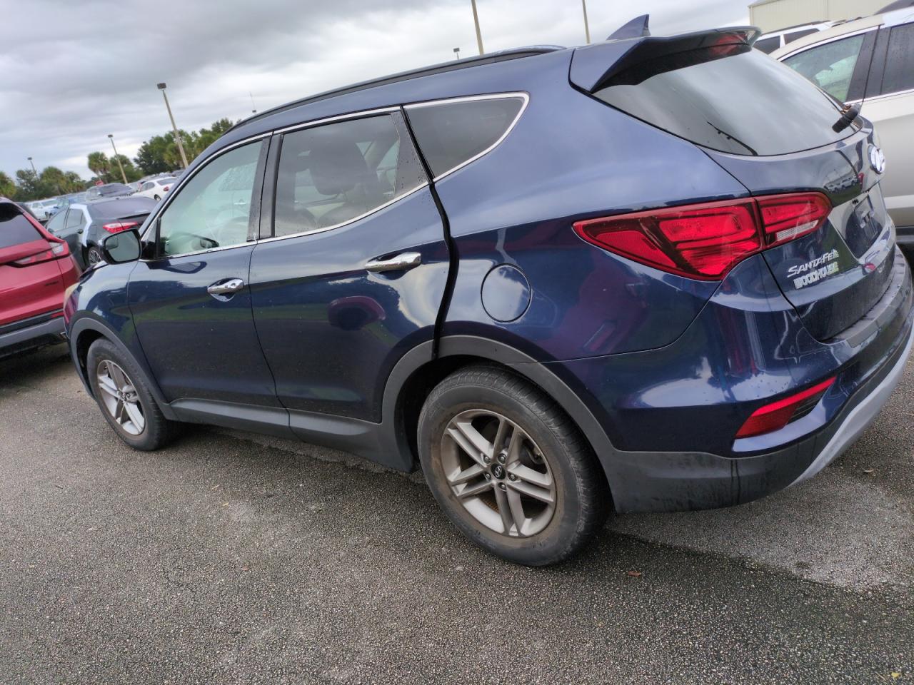 2018 Hyundai Santa Fe - Image 2