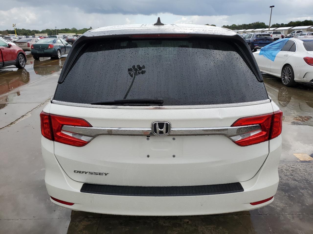 5FNRL6H79JB086642 2018 Honda Odyssey Exl