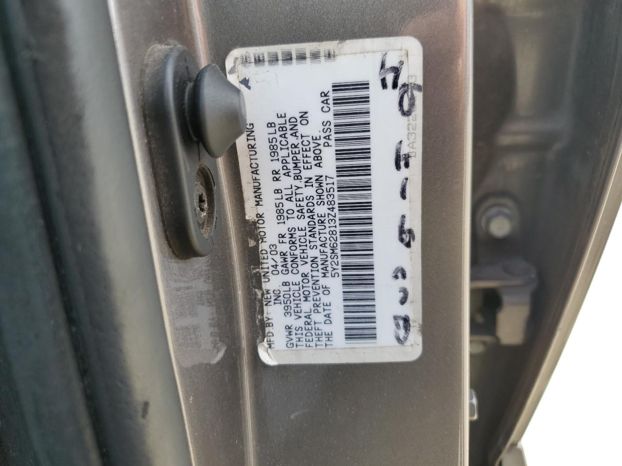 5Y2SM62813Z483517 2003 Pontiac Vibe