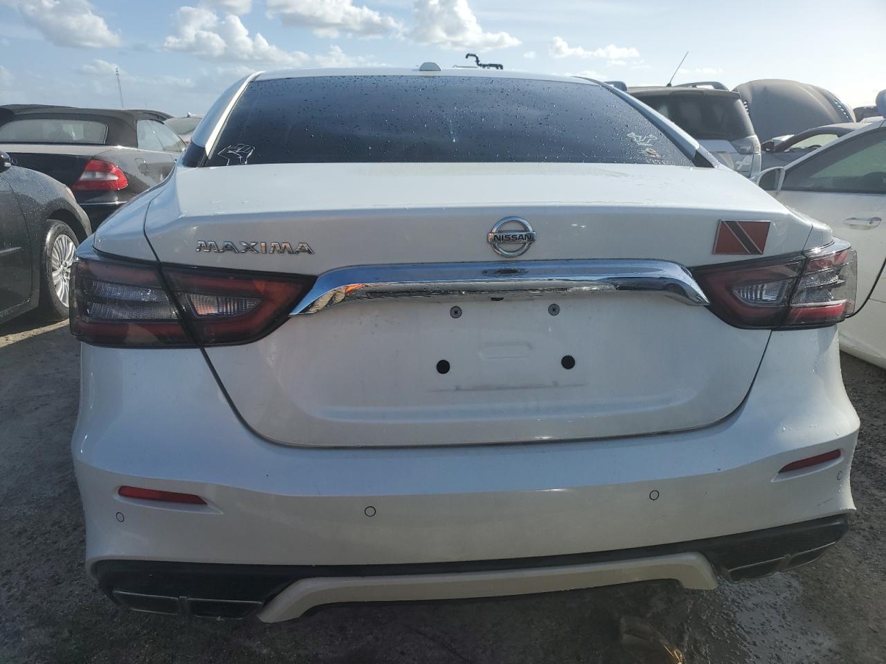2020 Nissan Maxima - Image 6