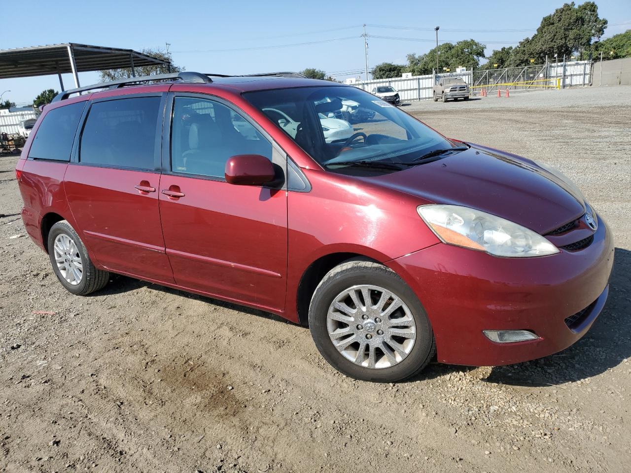 2007 Toyota Sienna - Image 4