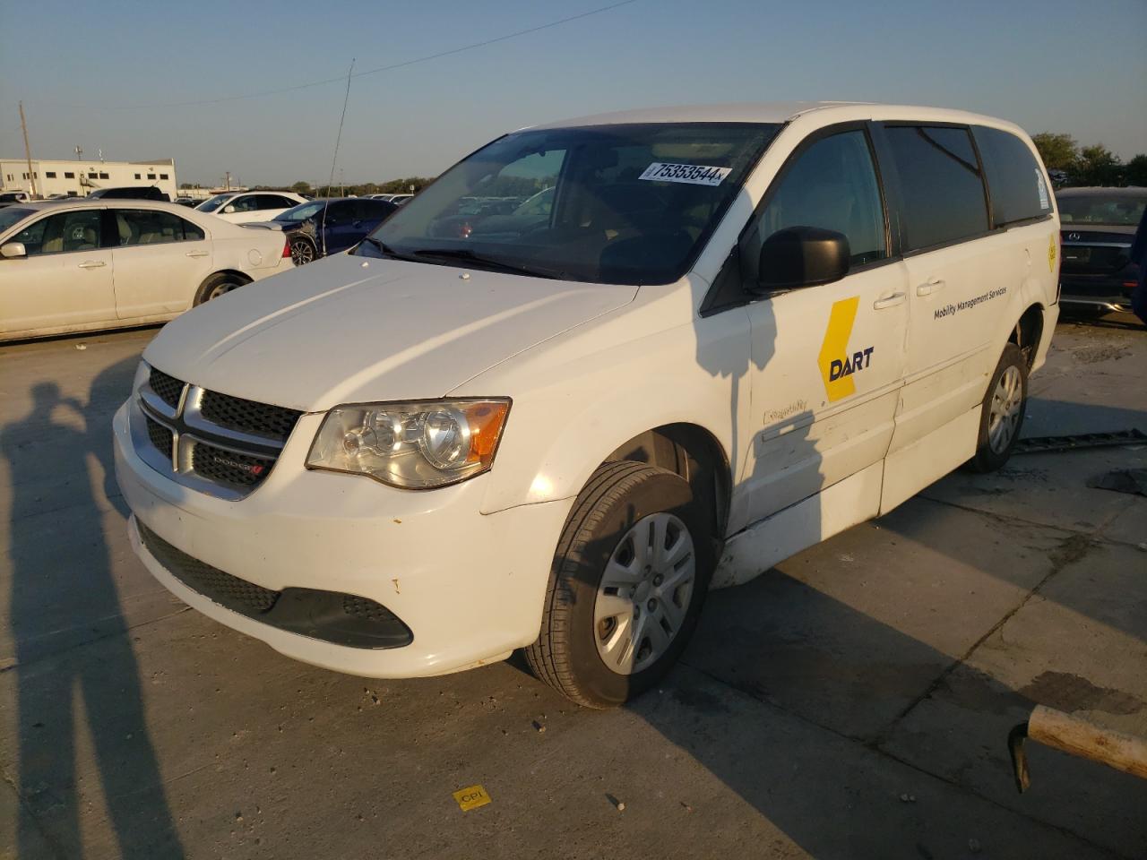 2C4RDGBG8HR767806 2017 Dodge Grand Caravan Se